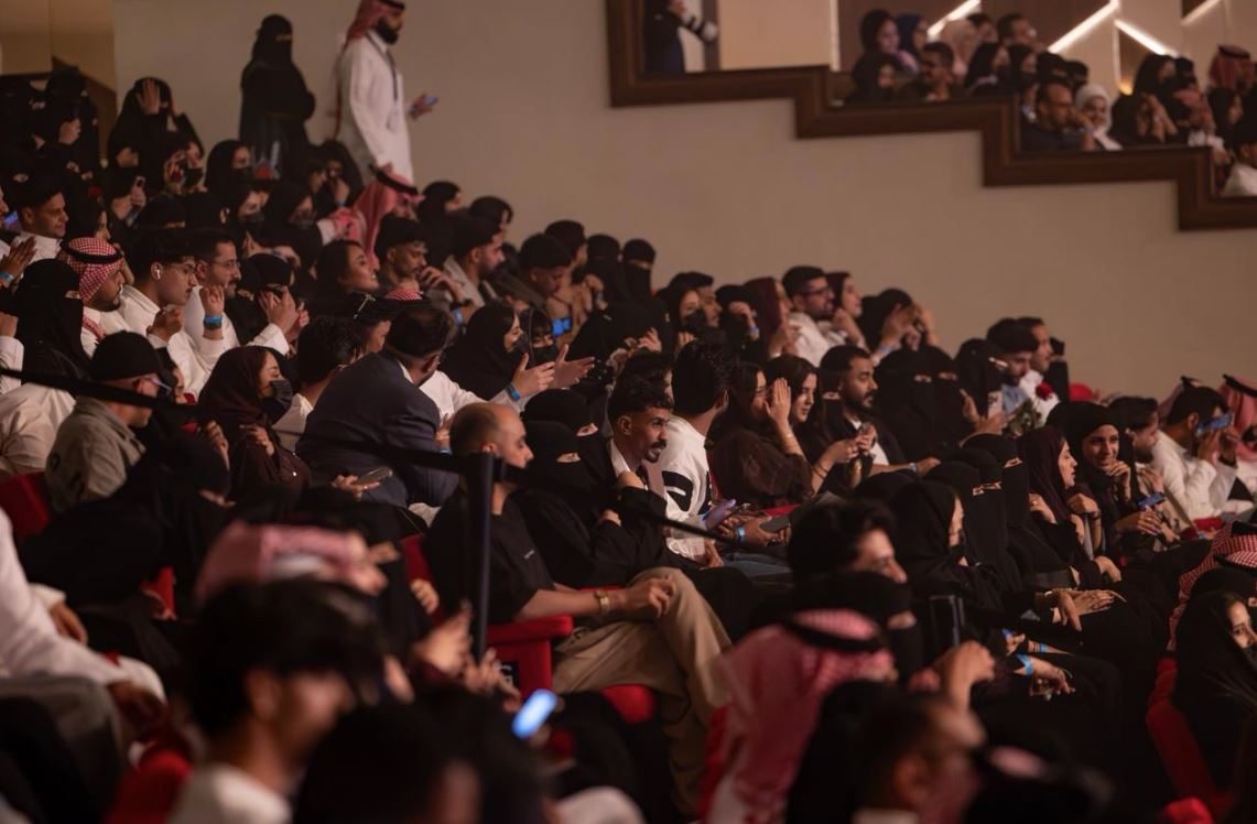 جمهور تامر عاشور